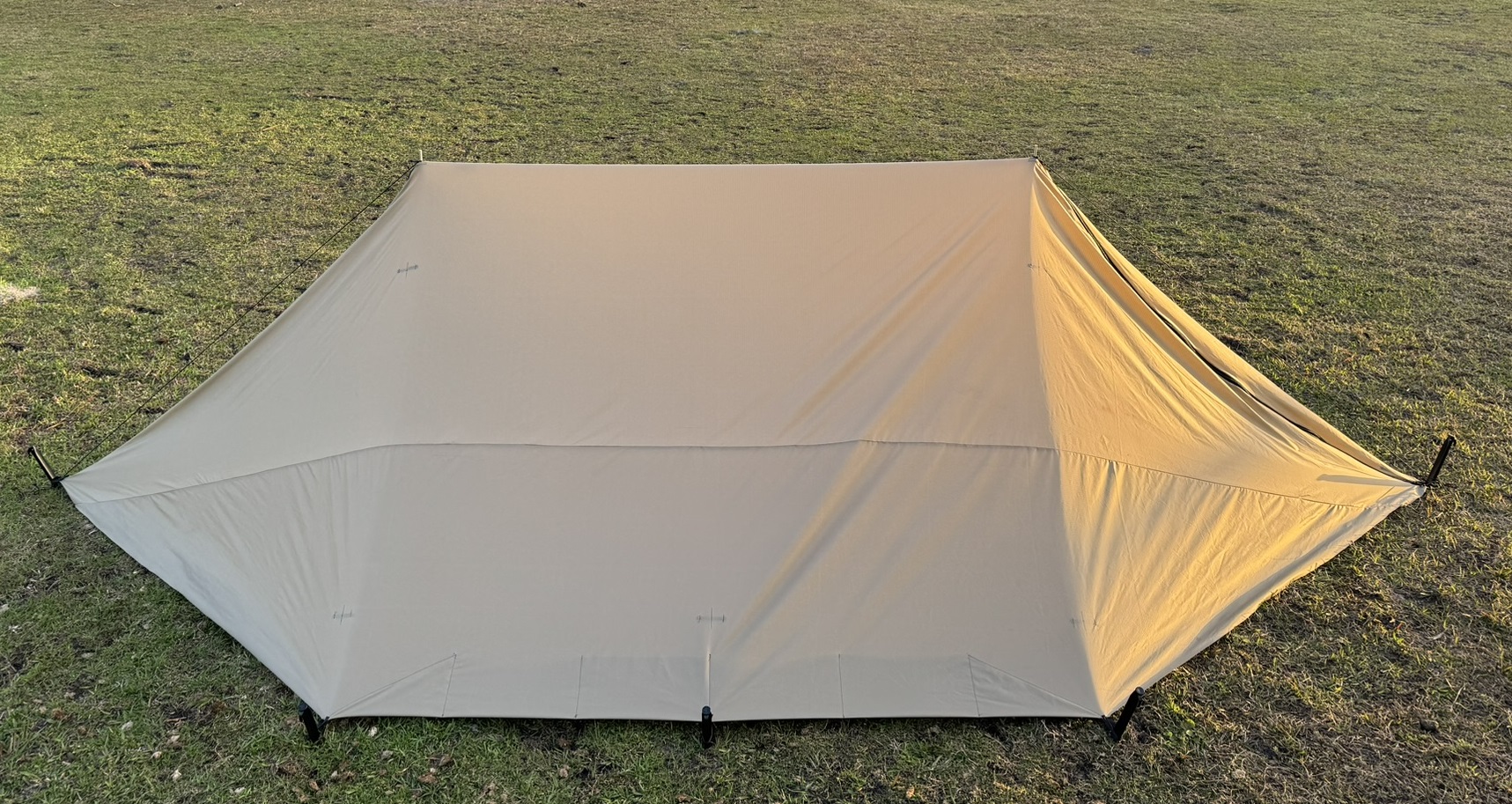 Skeeta Field Tent